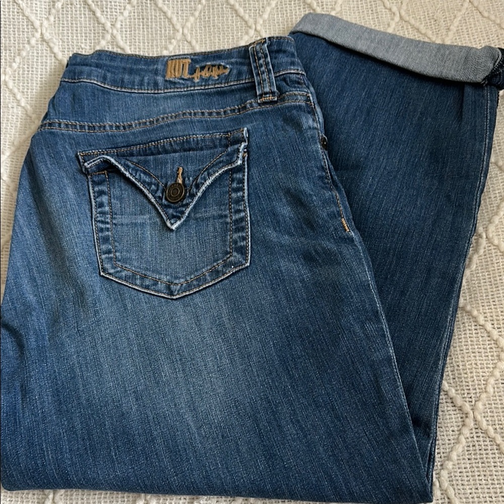 KUT Crop size 10 Women's Blue Jeans
